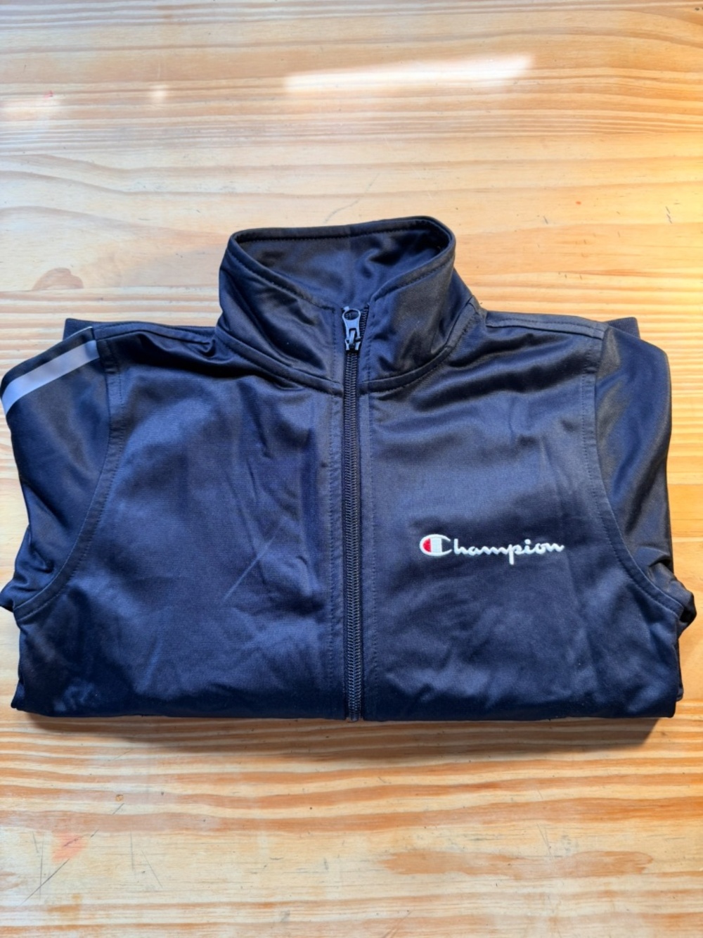Champion zip up track jacket boys size small